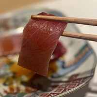 和 のぎ - マグロも笑顔もとろけます