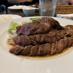 300gハードル迫力あるなー