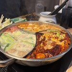 ビャンビャン麺 火鍋 成都 - 