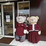 パティスリー・ビィズ・ショコラ - 店舗入口