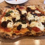 ドットリーノ ピッツェリア ストゥッツィケリア - 