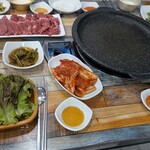 아제돼지국밥 - 