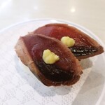 はま寿司 - 鹿児島県産大切り藁焼き鰹たたき