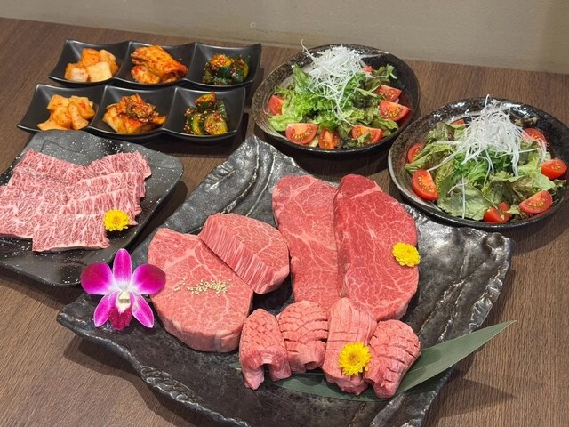 A5肉十八番店のご予約 - なんば（大阪メトロ）/焼肉 | 食べログ