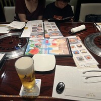 游玄亭 新宿 - テーブル