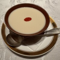 筑紫樓 銀座店 - 杏仁豆腐