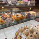 ル・パティシエ ヨコヤマ - 