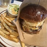 THE BURGER CLUB - 