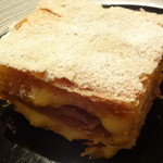 メゾン・ド・タカ芦屋 - 定番デザート　ミルフィーユ