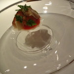 メゾン・ド・タカ芦屋 - 前菜2
      オマール海老とサマートリュフ