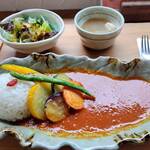 森のカフェ - 料理写真:野菜トマトカレー