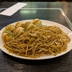 かめや - たこそば焼大、ん～茶色