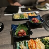 近江うし焼肉 にくTATSU 日本橋室町店 - 
