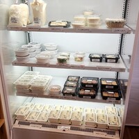 佐々木のお店 広島・八丁堀に三次の老舗「佐々木豆腐店」の出張所、チーズ豆腐