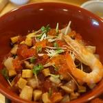 冨久良 - 海鮮ばらちらし