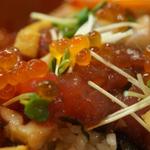 冨久良 - 海鮮ばらちらしアップ