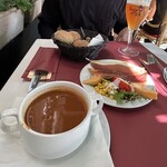 Maximiliaan van Oostenrijk - スープ、大きかった