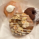 MOG MOG DONUT - 料理写真: