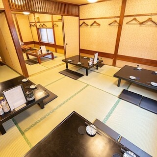 普段使いからご宴会まで対応の、多彩なお席を完備