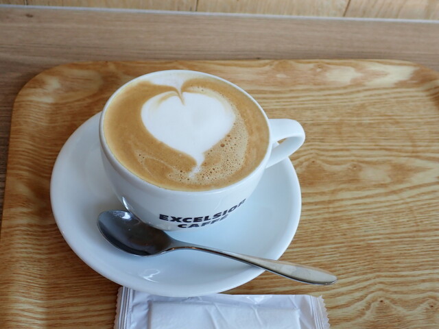 EXCELSIOR CAFFE Hamamatsucho Hamasaito Ten photo 3