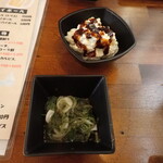 南国酒場 こも - お通しとポテト