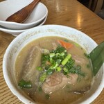 焼鳥と煮込み かつぺい 北千住本店 - 