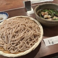 自家製粉石臼挽きうどん 青空blue 本店 - 石臼挽きうどん