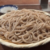 自家製粉石臼挽きうどん 青空blue 本店 - 蕎麦のようなうどん