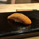 すし 良月 - サクラマスのにぎり