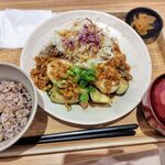 大戸屋 - 料理写真:さば竜田揚げ定食（五穀ご飯：小）