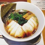 越後秘蔵麺 無尽蔵 - 料理写真: