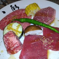 焼肉&手打ち冷麺 二郎 KANAYAMA - 