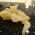 寿司処 しん - ガリ