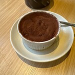 しゃぶしゃぶ温野菜 - デザートは一人一品まで。自家製ティラミスを選びました。美味しい