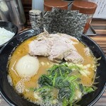 家系ラーメン 教道家 - 料理写真: