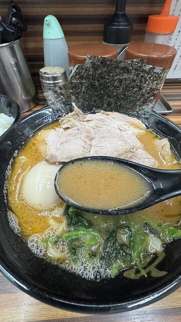 Iekei Ramen Kyodoya photo 3
