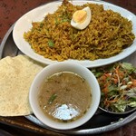 マナスル食堂 - 料理写真: