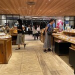 ベーカリー スクエア - 