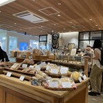 ベーカリー スクエア - 