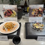 アートホテル - 豚肉と長芋、県産野菜のサラダ仕立て（左）シーフードと季節野菜のニース風サラダ（右）