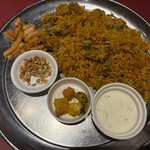 インドレストラン ガンジス - チキンパリヤニセット