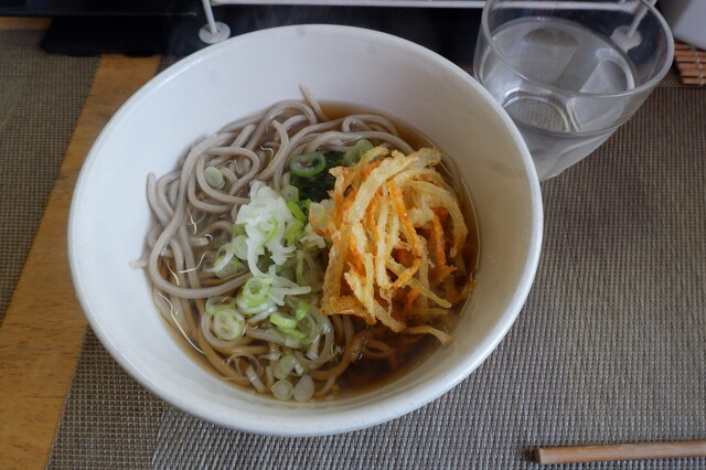 食べ処 樋田屋（トイタヤ） &ndash; 酒田の立ち食いそば店 | 手軽に本格味