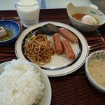 アパホテル - 料理写真:朝からバイキングで満腹(・3・)ウップ