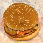 マクドナルド - 料理写真:スパイシーマックチキン(220円)
