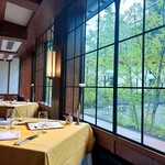 万平ホテル メインダイニングルーム - 