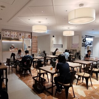 ONIYANMA COFFEE STAND_2