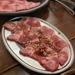 やきにく 尋 - 