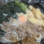 人力うどん - スタミナうどん　肉、ごぼ天、わかめ、たまご