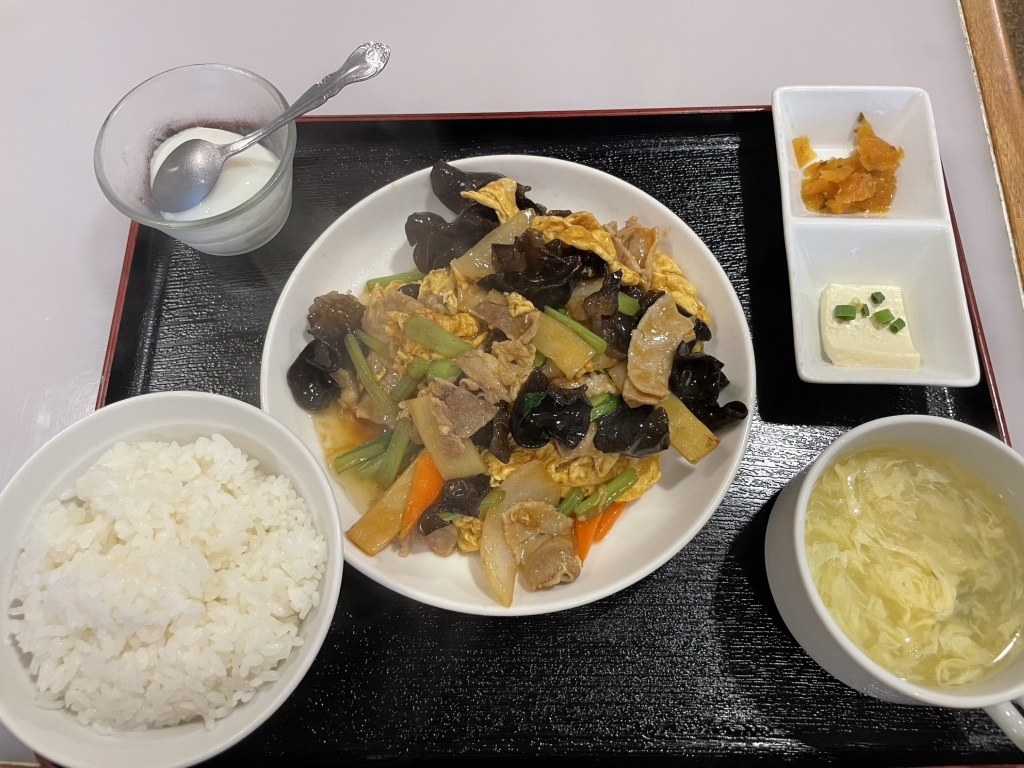 古本　料理本　北京料理 中国料理 1 Amazon.co.jp: 斎藤永徳の北京料理－北京ダックから家庭のおそ