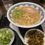 博多麺房 赤のれん - 